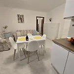 Casa Elis Near Jesolo Apartamento