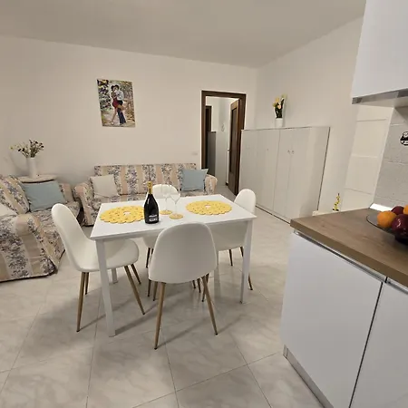 Casa Elis Apartment